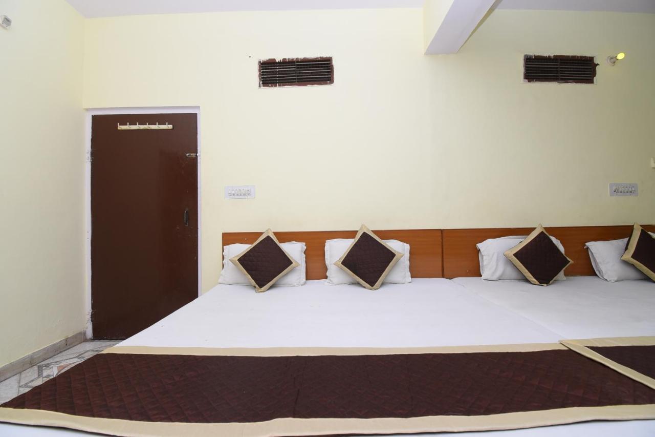 Hotel Jaipur Achrol Extérieur photo